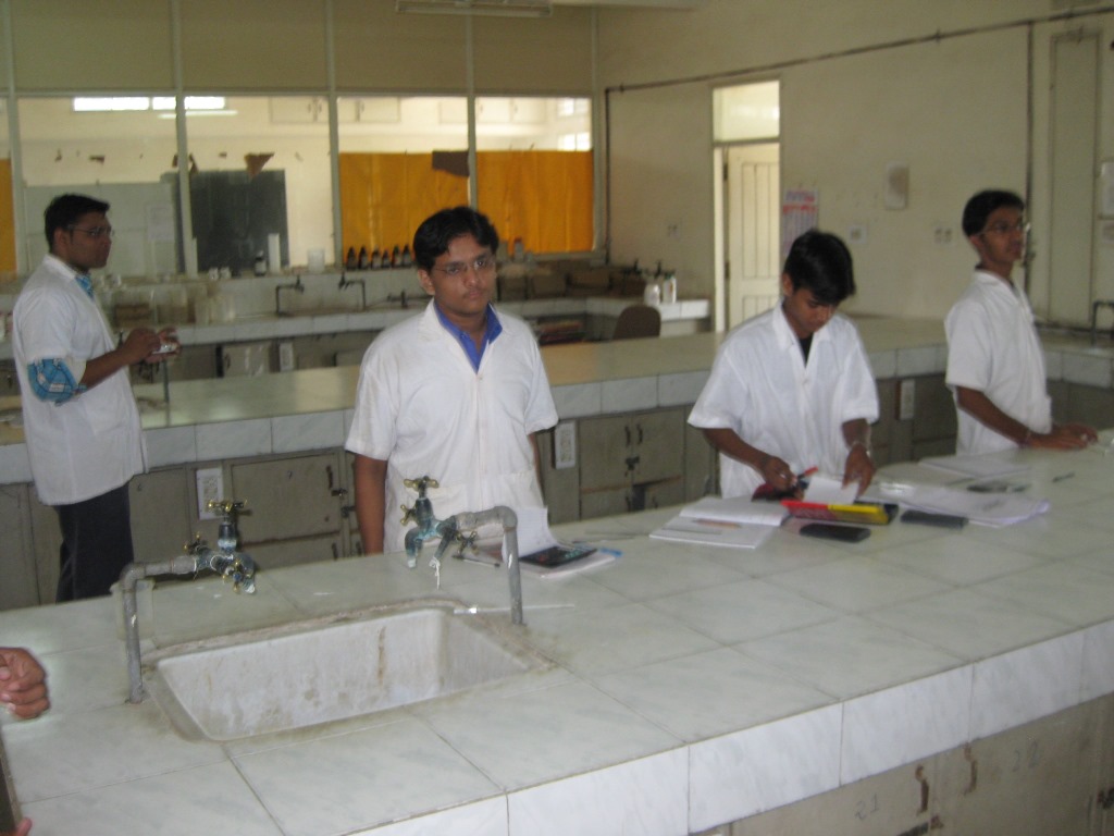 Pharmaceutics Lab